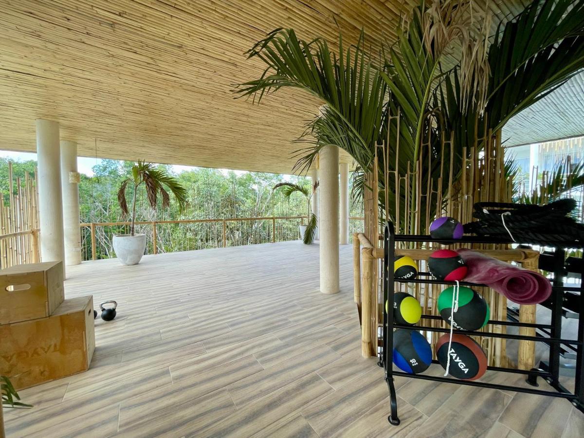 Beautiful Swim-Up Studio With Private Terrace, Pool And Jungle Gym Тулум Екстер'єр фото