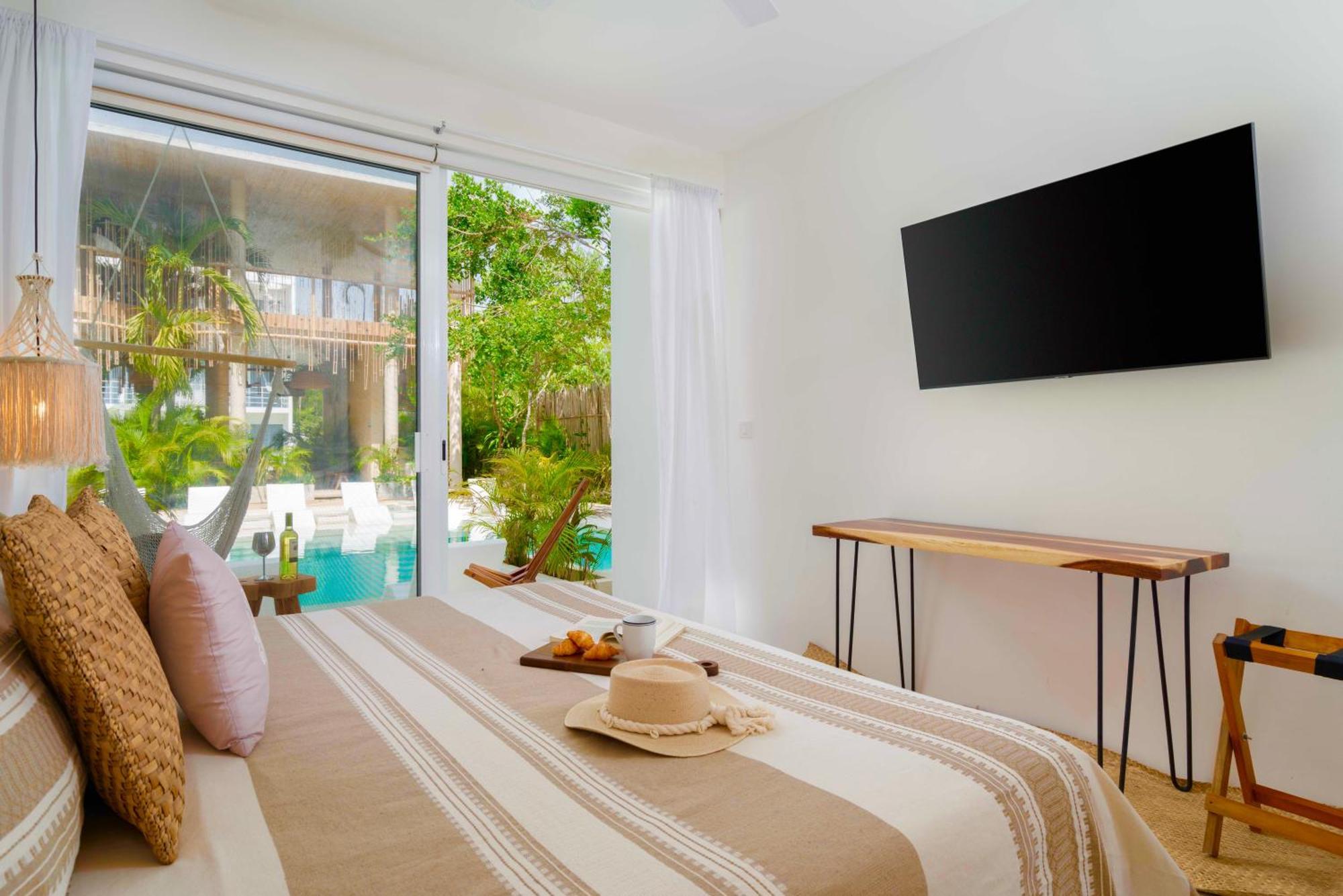 Beautiful Swim-Up Studio With Private Terrace, Pool And Jungle Gym Тулум Екстер'єр фото